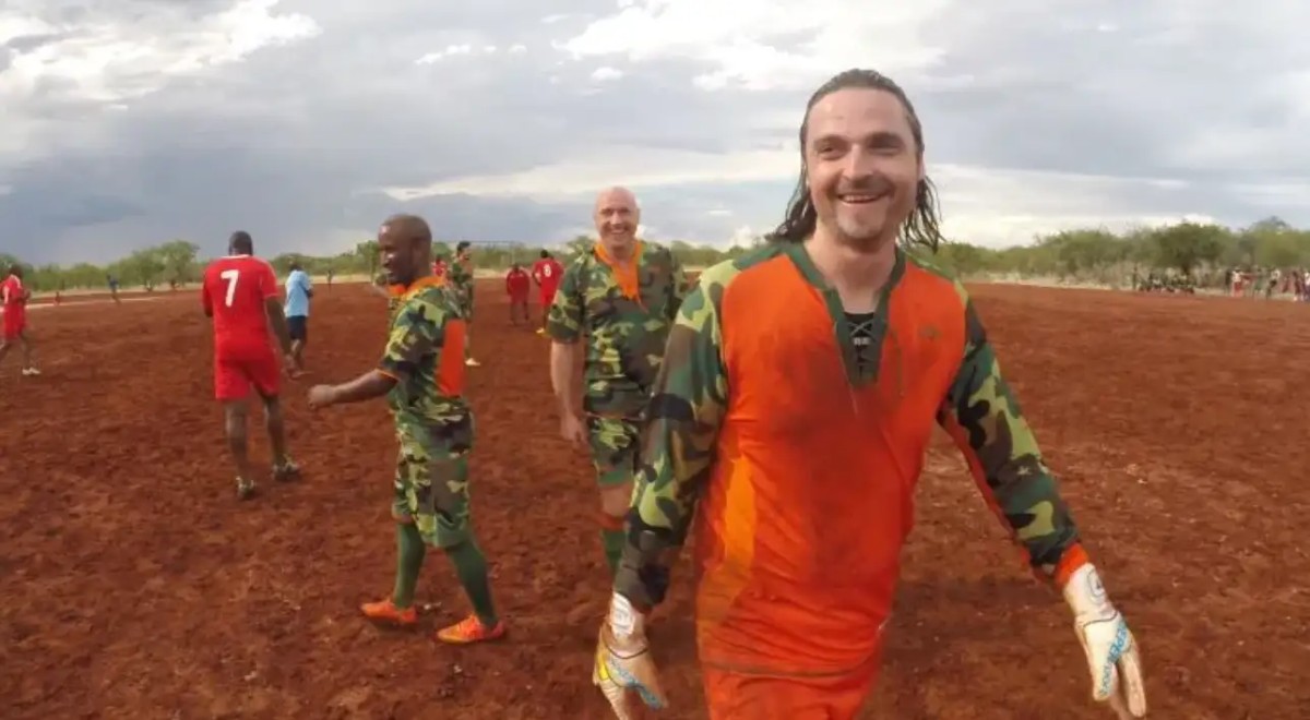 世界足坛最离谱的球员，走遍六大洲，三次被宣布死亡。